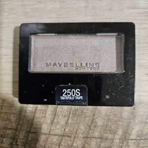 Maybelline New York Expert Wear Eyeshadow 250S Tastefully Taupe 0.08 Oz